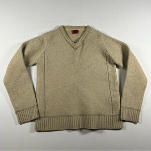 VTG Levi's Pullover Sweater 100% LambsWool Women Youth Fits: Small - Undersized